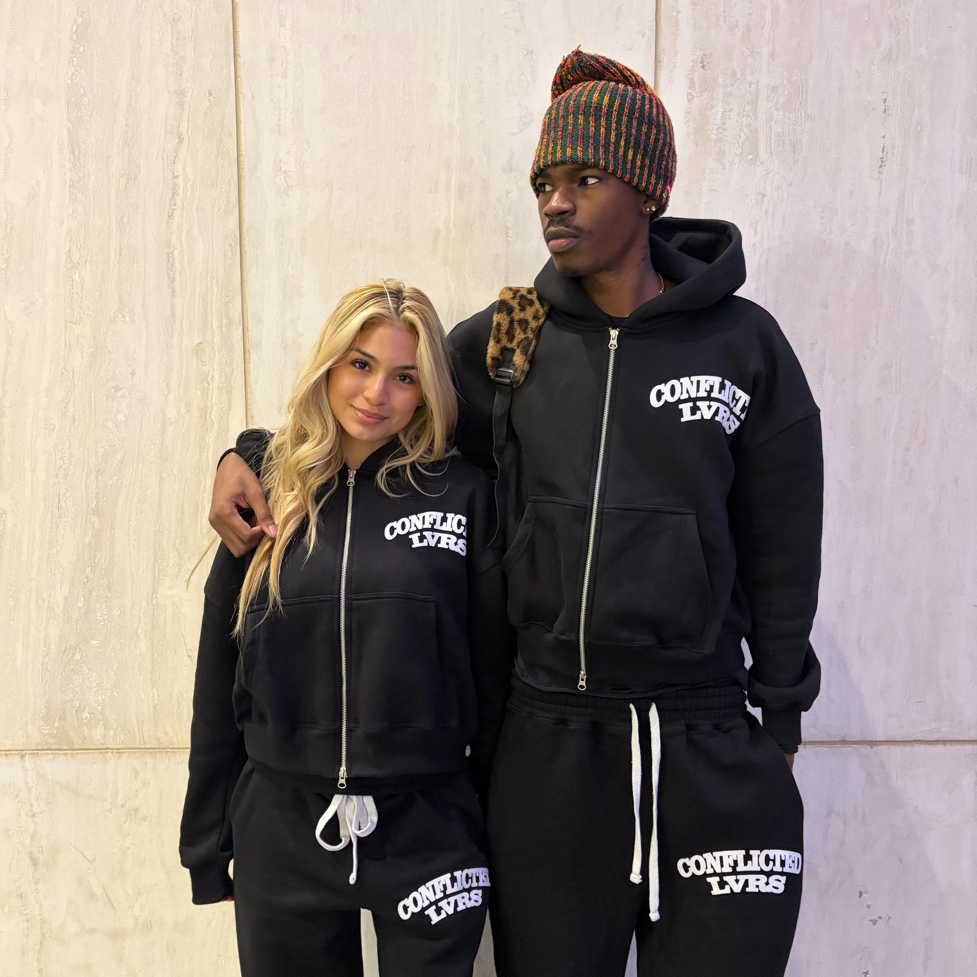 CL Basic Zipup Black